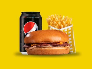 Smash Burguer + Fritas + Bebida Gelada